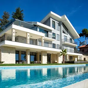 Rita Pool & , Mascalucia Italy